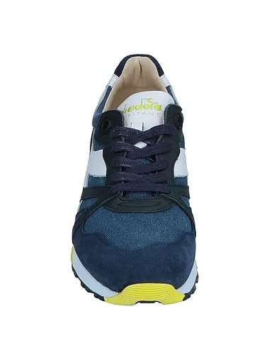 https://images.styletyx.com/images/blue-canvas-sneakers-diadora-heritage-13634564_4.webp