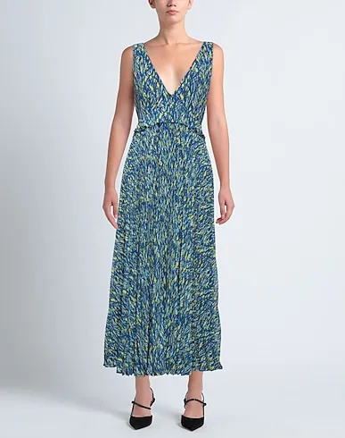 https://images.styletyx.com/images/blue-crepe-long-dress-max-mara-studio-3287550_2.webp