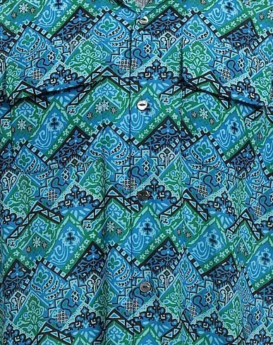 https://images.styletyx.com/images/blue-crepe-patterned-shirt-needles-3197902_4.webp