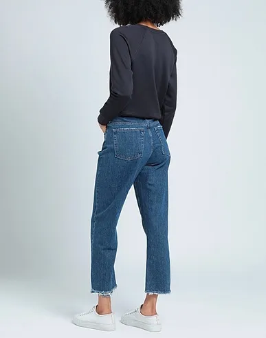 https://images.styletyx.com/images/blue-denim-denim-pants-3x1-3292393_3.webp