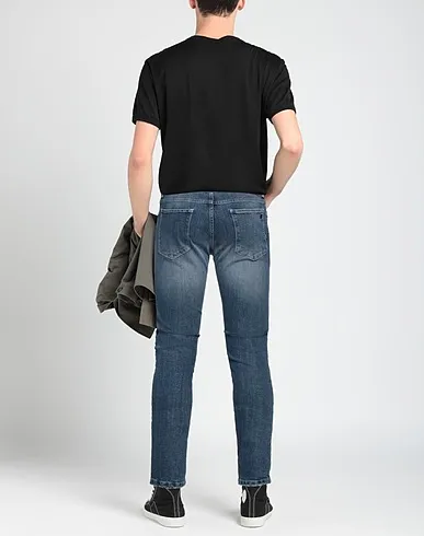 https://images.styletyx.com/images/blue-denim-denim-pants-daniele-alessandrini-homme-1225243628_3.webp