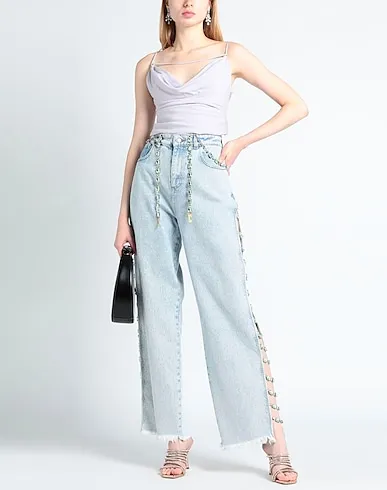 https://images.styletyx.com/images/blue-denim-denim-pants-gcds-1259065_2.webp