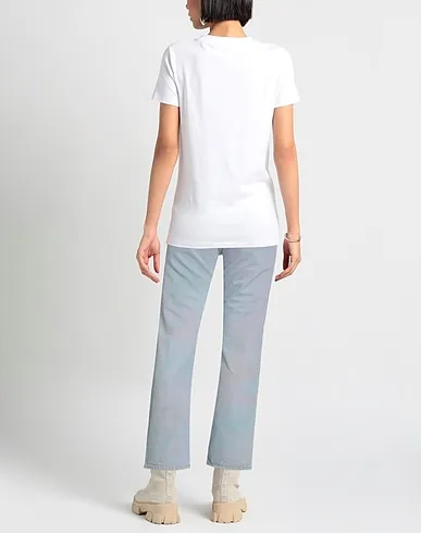 https://images.styletyx.com/images/blue-denim-denim-pants-john-elliott-3189077_3.webp