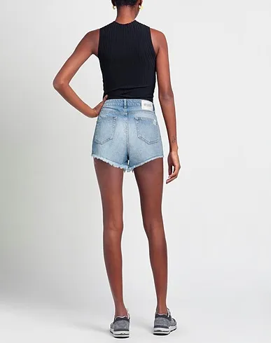 https://images.styletyx.com/images/blue-denim-denim-shorts-m-erfect-12957923_3.webp