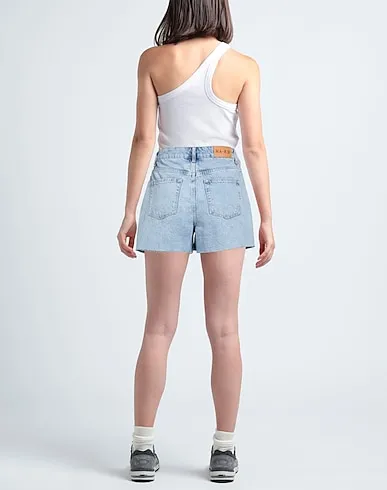 https://images.styletyx.com/images/blue-denim-denim-shorts-na-kd-13241896_3.webp