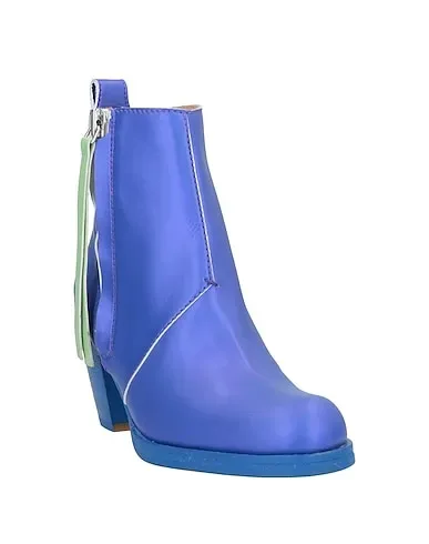 https://images.styletyx.com/images/blue-leather-ankle-boot-acne-studios-1726433_2.webp