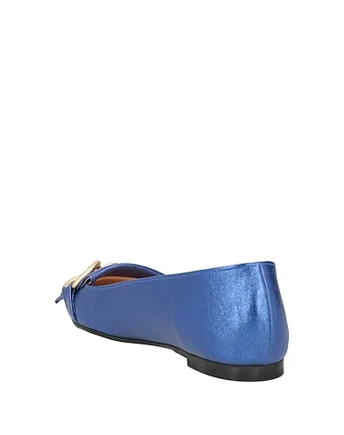 https://images.styletyx.com/images/blue-leather-loafers-giulia-neri-1004558953_3.webp