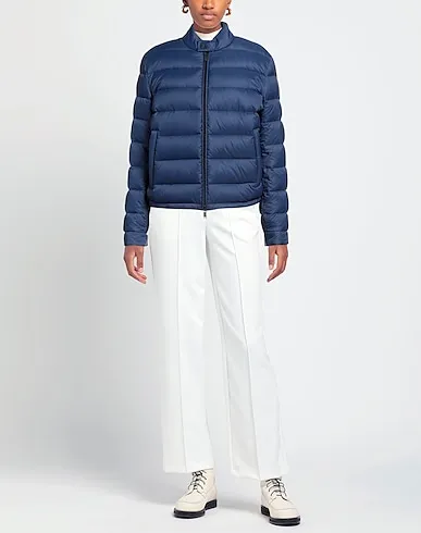 https://images.styletyx.com/images/blue-techno-fabric-shell-jacket-dkny-1549063898_2.webp