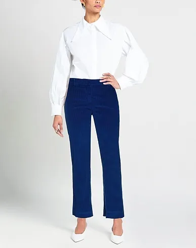 https://images.styletyx.com/images/blue-velvet-casual-pants-room-52-2705218_2.webp