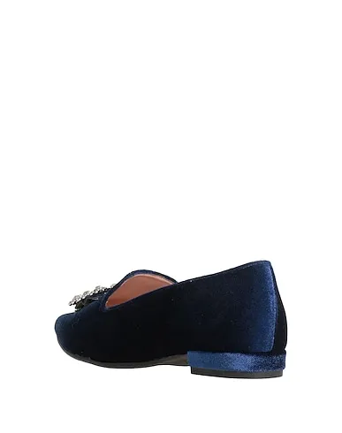 https://images.styletyx.com/images/blue-velvet-loafers-geneve-16274030_3.webp