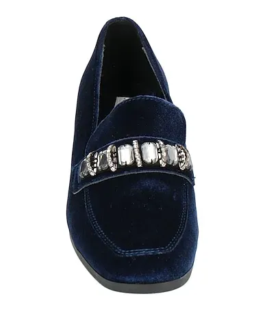 https://images.styletyx.com/images/blue-velvet-loafers-tosca-blu-470181237_4.webp