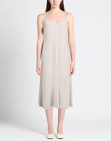 https://images.styletyx.com/images/blush-crepe-long-dress-rue-8isquit-13305478_2.webp