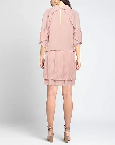 https://images.styletyx.com/images/blush-crepe-short-dress-gil-santucci-3055058_3.webp