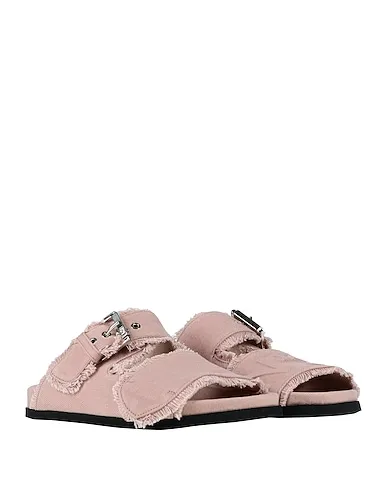 https://images.styletyx.com/images/blush-gabardine-sandals-n21-3166555_2.webp