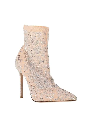 https://images.styletyx.com/images/blush-lace-ankle-boot-le-silla-1357002_2.webp