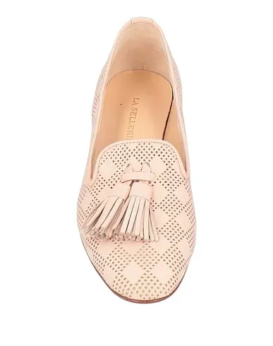 https://images.styletyx.com/images/blush-leather-loafers-la-sellerie-1004558688_4.webp