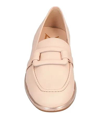 https://images.styletyx.com/images/blush-leather-loafers-marian-12920336_4.webp