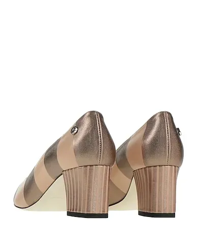 https://images.styletyx.com/images/blush-leather-pump-pollini-13177774_3.webp