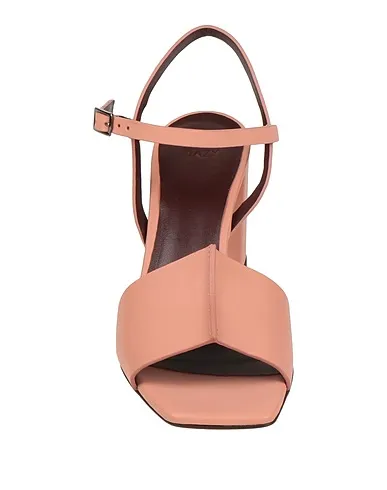 https://images.styletyx.com/images/blush-leather-sandals-hazy-13353988_4.webp