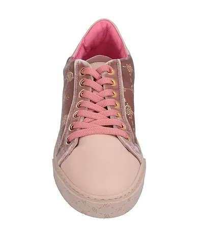 https://images.styletyx.com/images/blush-leather-sneakers-blumarine-13375566_4.webp