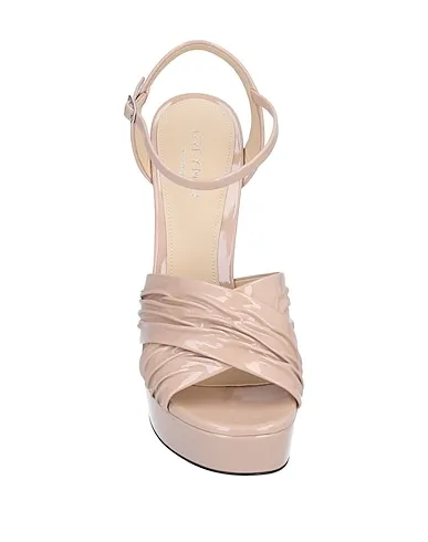 https://images.styletyx.com/images/blush-sandals-grey-mer-968808_4.webp