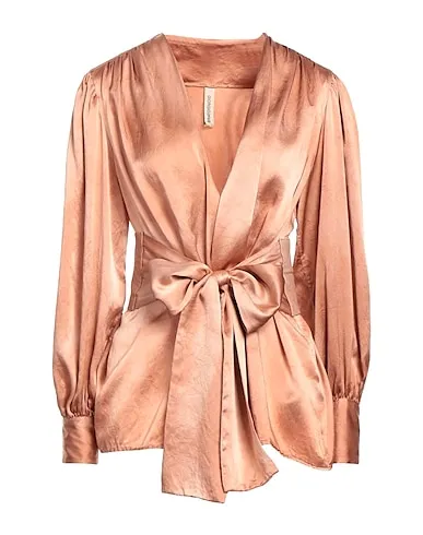 https://images.styletyx.com/images/blush-satin-blouse-giorgio-brato-12928669_1.webp