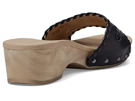 https://images.styletyx.com/images/breakers-clog-sandal-jack-rogers-1106124193_5.webp