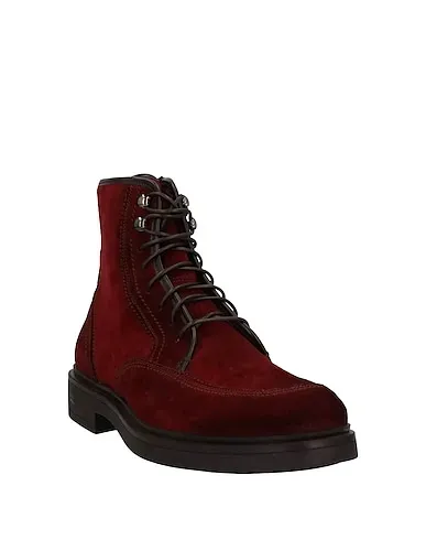 https://images.styletyx.com/images/brick-red-boots-fabi-1908863429_2.webp