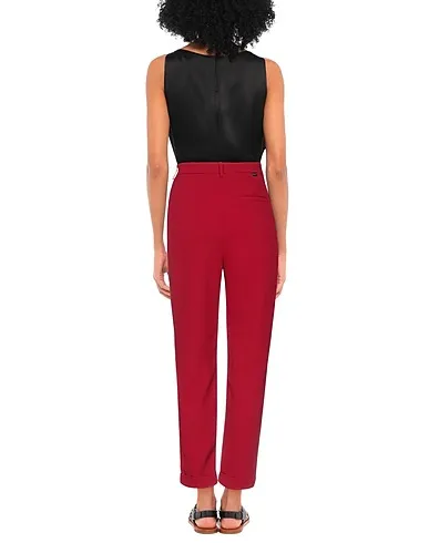 https://images.styletyx.com/images/brick-red-crepe-casual-pants-be-blumarine-61452076_3.webp