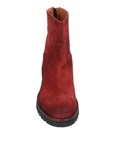 https://images.styletyx.com/images/brick-red-leather-ankle-boot-jo-ghost-13189144_4.webp