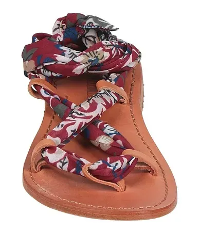 https://images.styletyx.com/images/brick-red-leather-flip-flops-stringart-13438707_4.webp