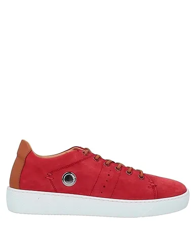https://images.styletyx.com/images/brick-red-leather-sneakers-high-1226611518_1.webp