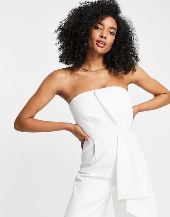 https://images.styletyx.com/images/bridal-bandeau-structured-jumpsuit-in-ivory-ever-new-2685612_3.webp