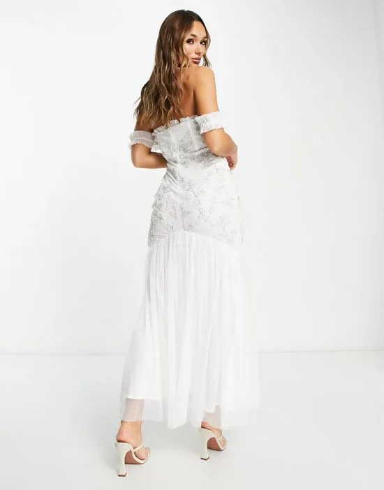 https://images.styletyx.com/images/bridal-mermaid-skirt-maxi-dress-in-ivory-maya-13027394_2.webp