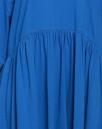 https://images.styletyx.com/images/bright-blue-jersey-short-dress-suoli-3311593_4.webp