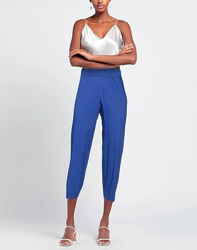https://images.styletyx.com/images/bright-blue-plain-weave-cropped-pants-culottes-collection-privee-3197480_2.webp