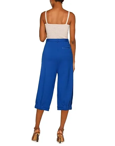 https://images.styletyx.com/images/bright-blue-sweatshirt-cropped-pants-culottes-dependance-1582252_3.webp
