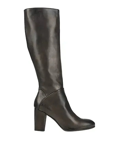 https://images.styletyx.com/images/bronze-boots-zoe-1443531_1.webp