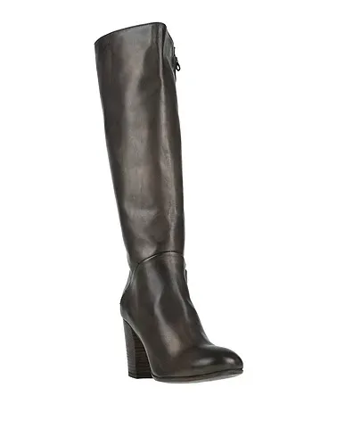 https://images.styletyx.com/images/bronze-boots-zoe-1443531_2.webp