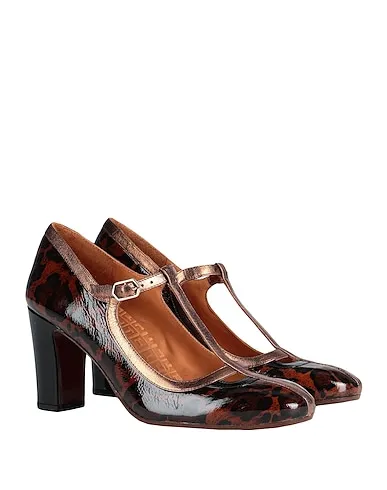 https://images.styletyx.com/images/bronze-leather-pump-chie-mihara-1271109852_4.webp