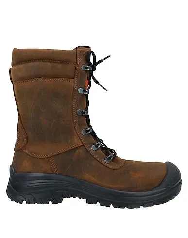 https://images.styletyx.com/images/brown-boots-diesel-3188392_1.webp
