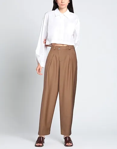 https://images.styletyx.com/images/brown-cotton-twill-casual-pants-closed-181260565_2.webp