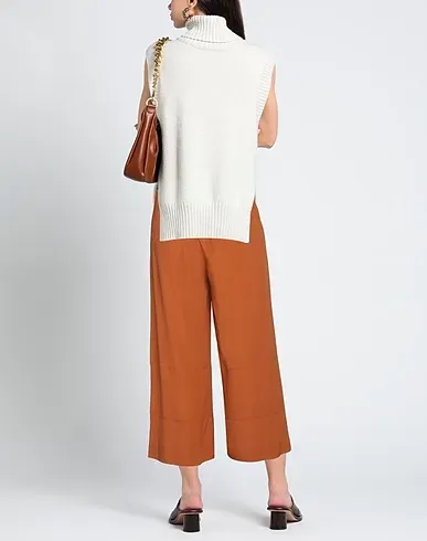https://images.styletyx.com/images/brown-crepe-casual-pants-se-ta-rosy-iacovone-13252249_3.webp