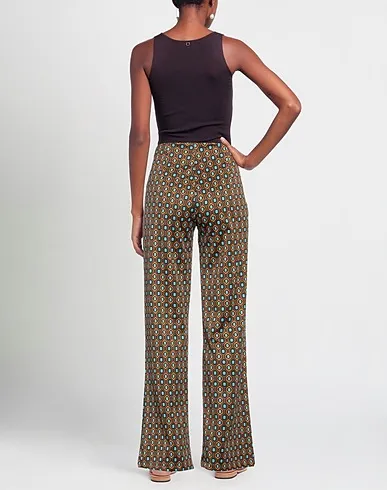 https://images.styletyx.com/images/brown-jacquard-casual-pants-guttha-1549862458_3.webp