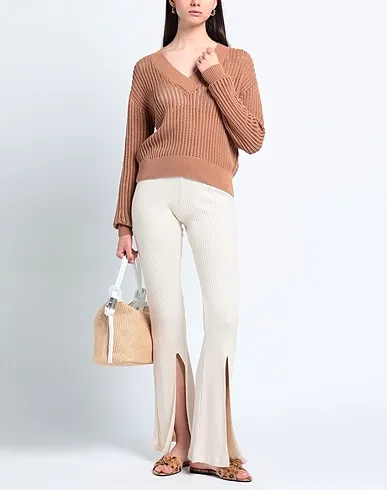 https://images.styletyx.com/images/brown-knitted-sweater-fedeli-1224795799_2.webp