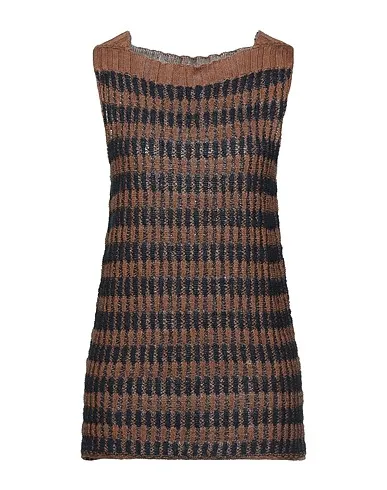 https://images.styletyx.com/images/brown-knitted-top-eleventy-2594120_1.webp