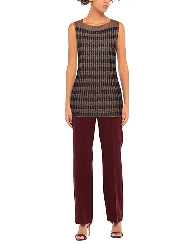 https://images.styletyx.com/images/brown-knitted-top-eleventy-2594120_2.webp