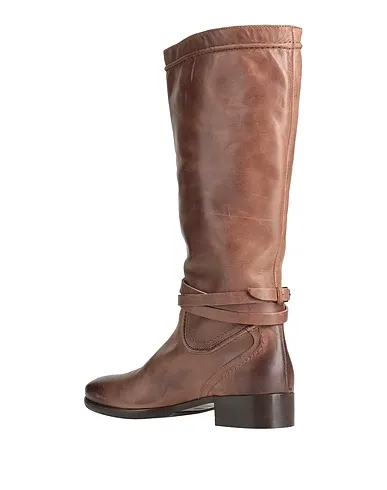 https://images.styletyx.com/images/brown-leather-boots-alberto-fermani-1316143506_3.webp
