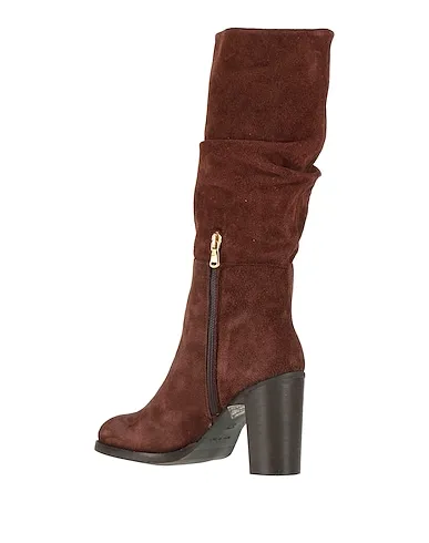 https://images.styletyx.com/images/brown-leather-boots-geneve-13375560_3.webp
