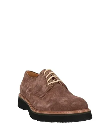 https://images.styletyx.com/images/brown-leather-laced-shoes-pertini-1549854939_2.webp